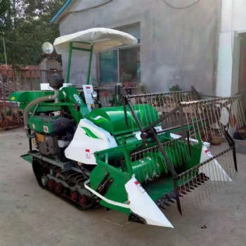 Combine harvester thresher